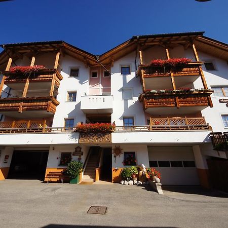 Gasthof La Pli Apartments San Vigilio Di Marebbe Luaran gambar