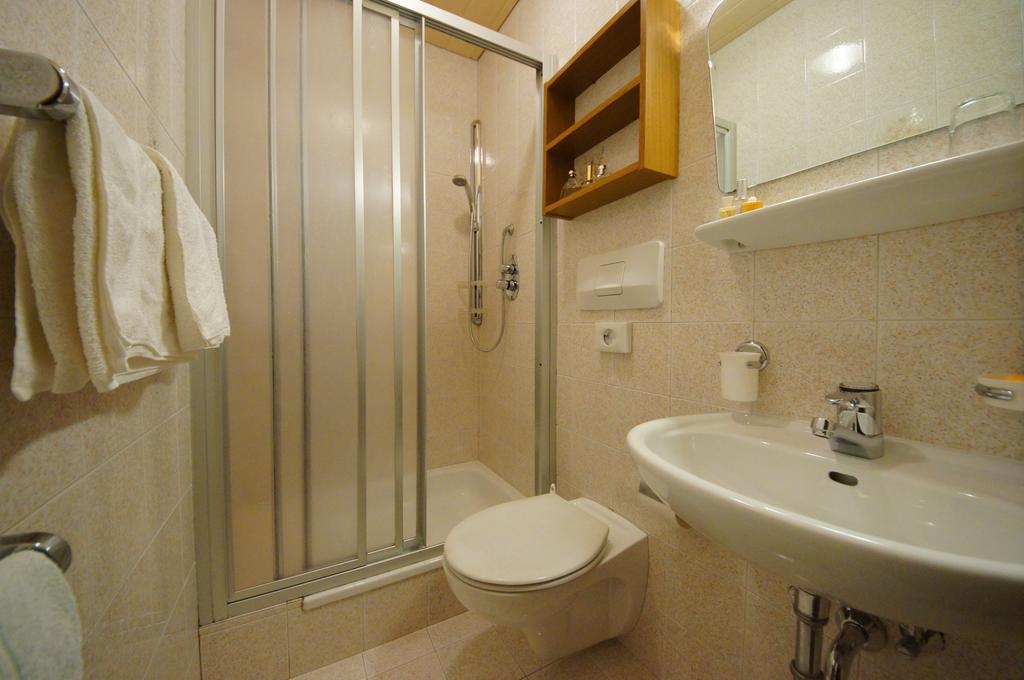 Gasthof La Pli Apartments San Vigilio Di Marebbe Luaran gambar